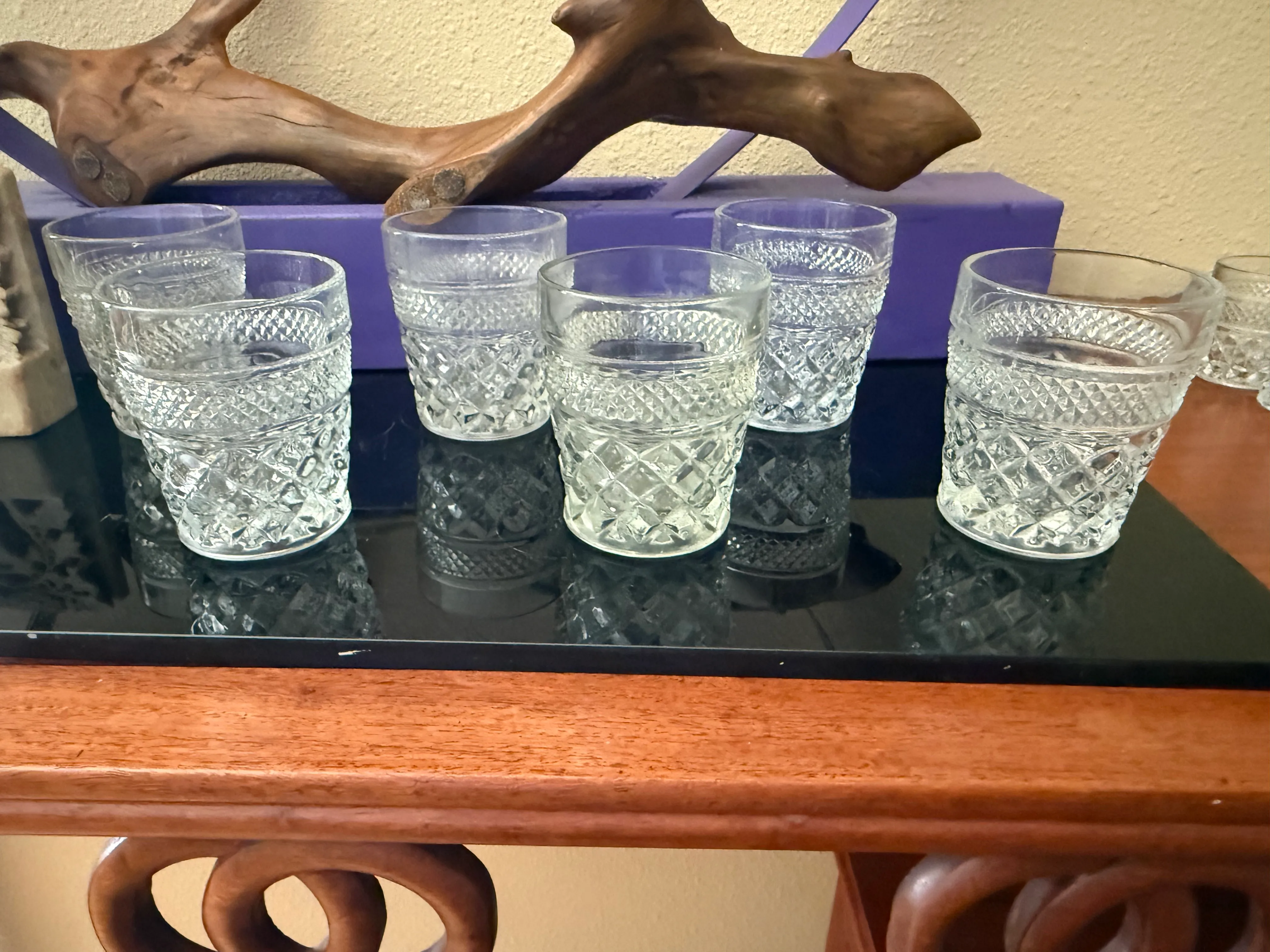 acrylic tumblers sale US Acrylic Splash 18 ounce Plastic Stackable Water Tumblers in 4 Coastal Colors | Value set of 16 Drinking cups