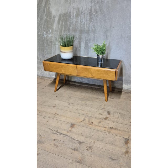 Vintage Sideboard in Oak, Czechoslovakia, 1940s For Sale - Image 4 of 10