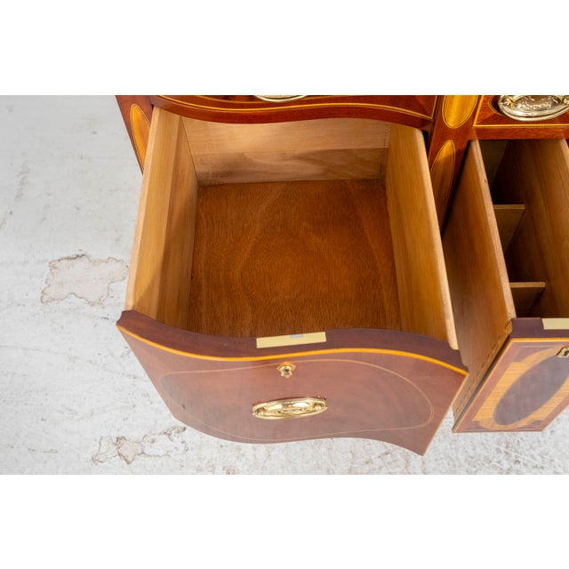 Kindel Winterthur New York Mahogany Sideboard For Sale In Philadelphia - Image 6 of 18