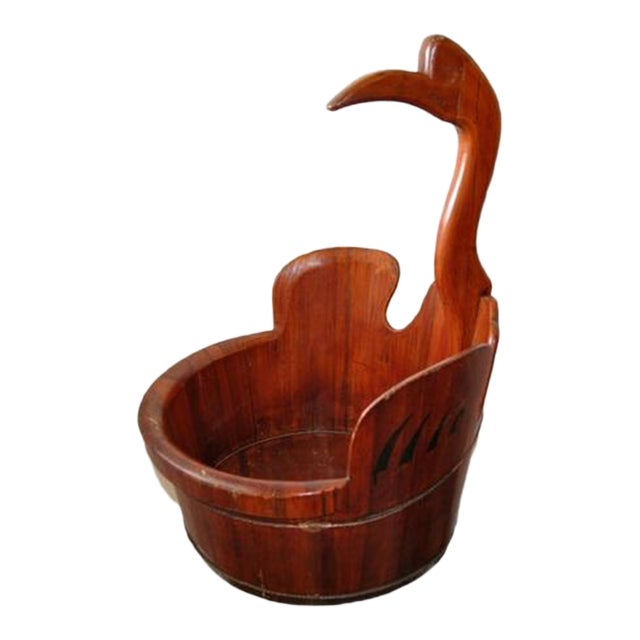 Late 19th Century Buddhist Asian Bird Effigy Wood Bucket Tub Basin Japanese Crane For Sale