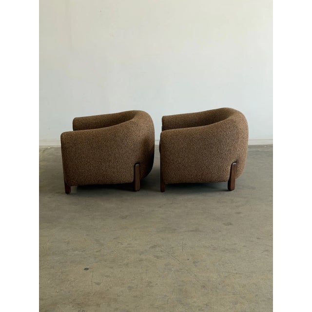 Mid 20th Century Oversized Oak & Boucle Lounge Chairs- Pair For Sale - Image 9 of 18