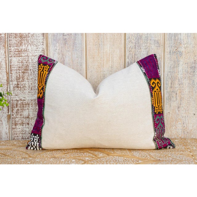 Eden Linen Tribal Border Pillow For Sale In Los Angeles - Image 6 of 9