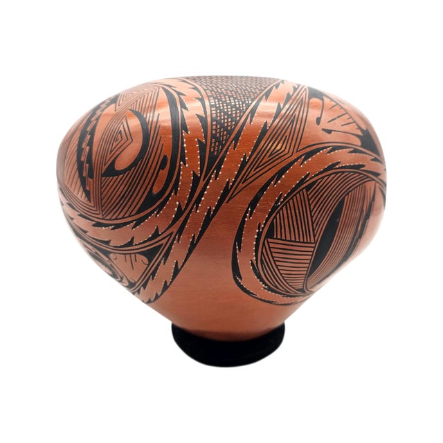 Red Signed Yolanda Quezada Mata Ortiz Polychrome Ceramic Vessel Casas Grandes 10" For Sale - Image 8 of 12