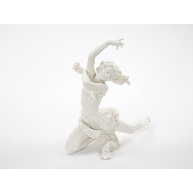 Art Deco German White Glazed Porcelain Dancing Figure, Circa 1920s For Sale - Image 4 of 11
