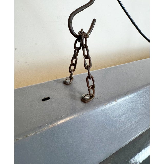 Gray Industrial Grey Enamel Hanging Tube Light from Elektrosvit, 1960s For Sale - Image 8 of 18