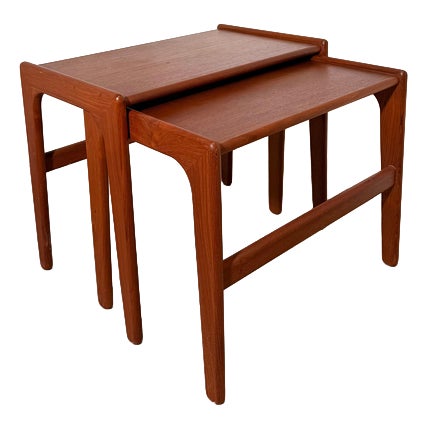 Vintage Danish Nesting Tables in Teak, Set of 2 For Sale