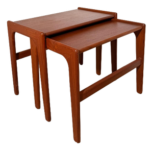 Vintage Danish Nesting Tables in Teak, Set of 2
