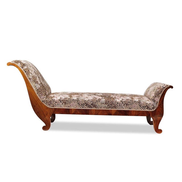 Brown Antique Biedermeier Chaise Lounge in Walnut, 1820 For Sale - Image 8 of 9