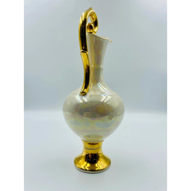 Mid 20th Century Hollywood Regency Iridescent Vase With 22kt Gold Gilt Handle & Accents For Sale - Image 11 of 12
