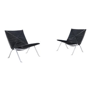Mid-Century Pk22 Leather Lounge Chairs by Poul Kjaerholm for E. Kold Christensen For Sale