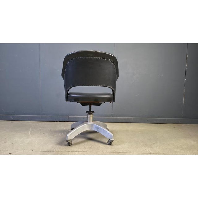 Mid-Century Desk Chair in Aluminium and Leather, 1950s For Sale - Image 4 of 14