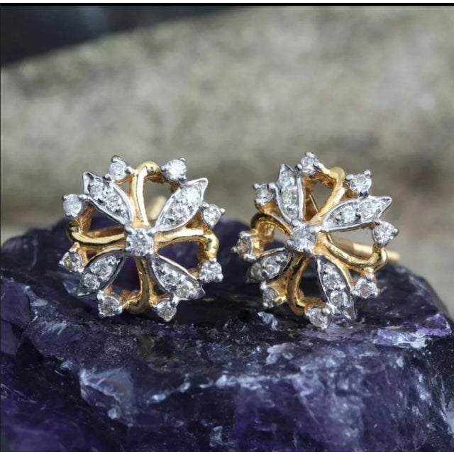 Natural Diamond 14k Yellow Gold Stud Earrings - 2 Pieces For Sale - Image 6 of 6