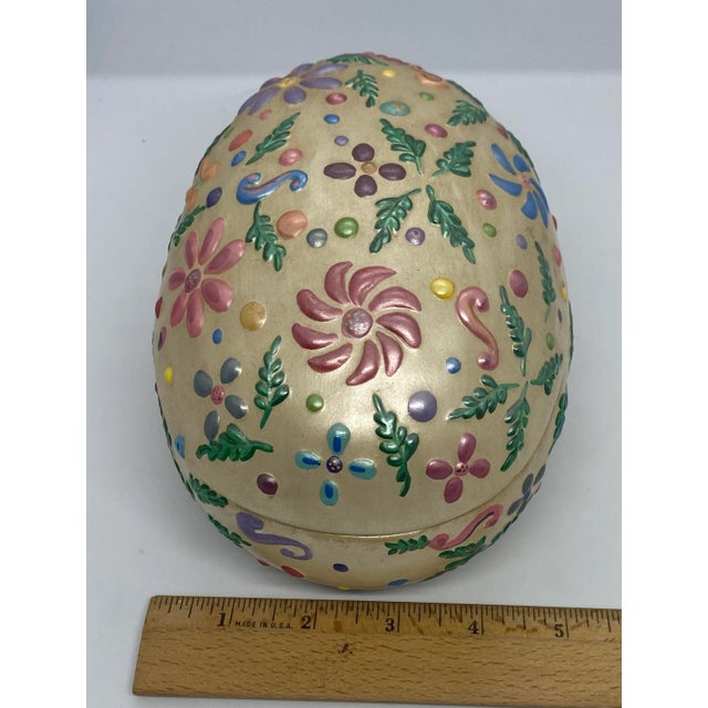 Vintage Black Bird Mold Inc. Hand Painted Multicolored Ceramic Egg Shaped Lidded Box For Sale - Image 11 of 13
