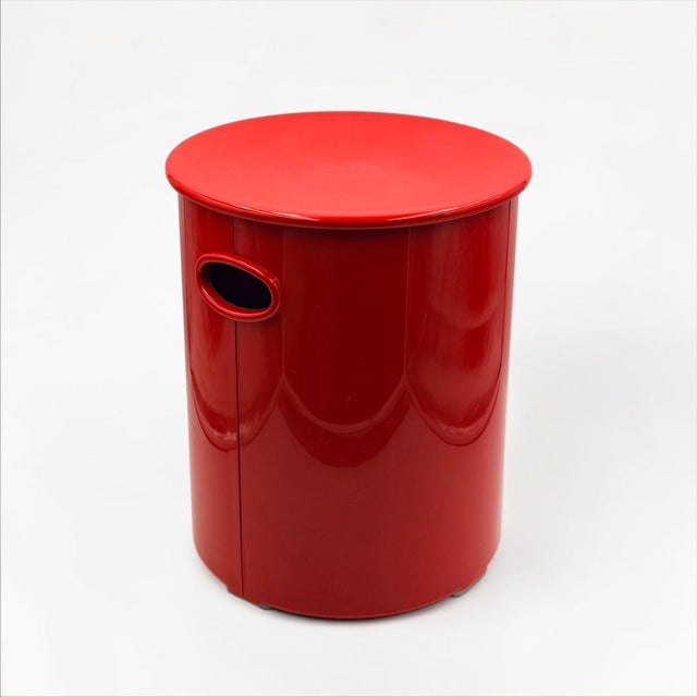 Red Plastic Laundry Basket and Stool from Gedy, Italy, 1970s For Sale - Image 10 of 14
