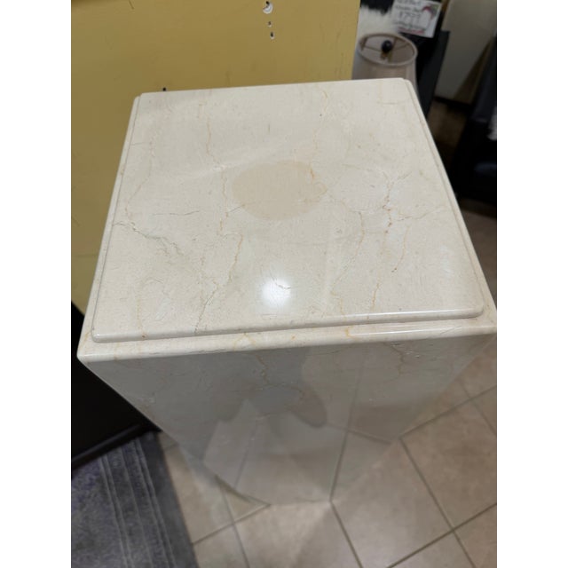 Vintage Minimalist Solid Cream Marble Plinth Pedestal Column For Sale In West Palm - Image 6 of 7