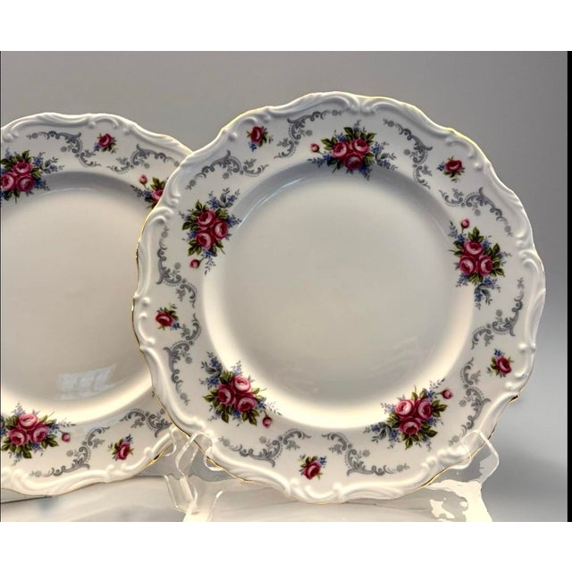 Shabby Chic Royal Albert Tranquility Dinner Plates, Late 1980s - Set of 3 For Sale - Image 3 of 12