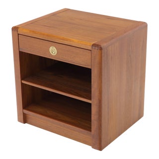 Mid 20th Century Danish Mid-Century Modern Teak One-Drawer End Table For Sale