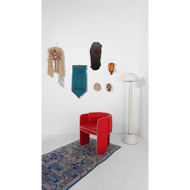 Dating back to the late 60s, to be precise 1967 as attested by the writing that certifies the copyright of United Feature...