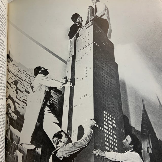 1980 Dawn of a New Day 1939 Ny Worlds Fair Book For Sale In New York - Image 6 of 13