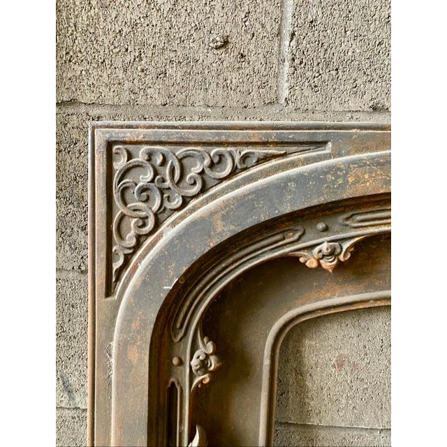 19th Century Antique Victorian Edwardian Cast Iron Fireplace Insert Surround For Sale - Image 5 of 10