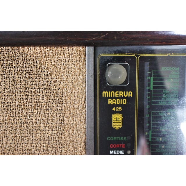 Minerva 425 Walnut Burl Radio, 1941 For Sale - Image 3 of 11