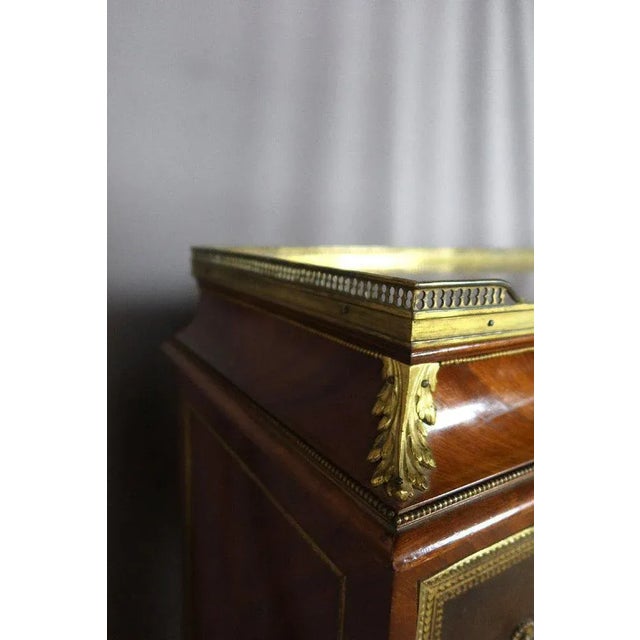 Louis XVI Style Cartonnier in Rosewood Topped & Brass Gallery For Sale - Image 4 of 8