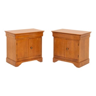 Pair of Louis Philippe Style Maple Wood Bedside Cabinets For Sale