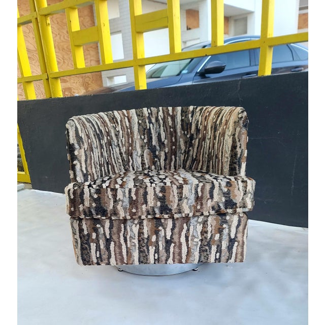 Mid-Century Modern Milo Baughman Thayer Coggin Chrome Swivel Rocker For Sale - Image 3 of 15