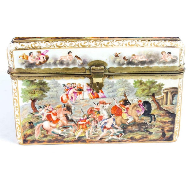 White 19th Century Italian Capodimonte Porcelain Table Casket For Sale - Image 8 of 18