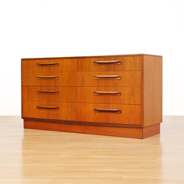 1960s Mid Century Dresser by Vb Wilkins for G Plan, Attributed For Sale In Los Angeles - Image 6 of 8