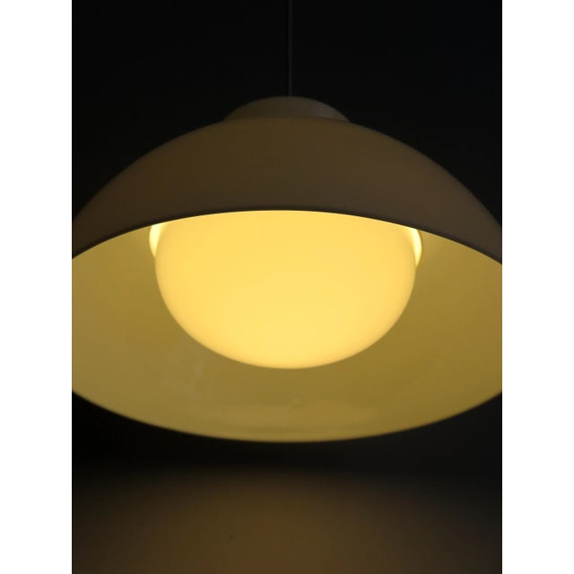 Model KD6 White Glass Pendant Lamp by Achille & Pier Giacomo Castiglioni for Kartell, 1959 For Sale - Image 6 of 14