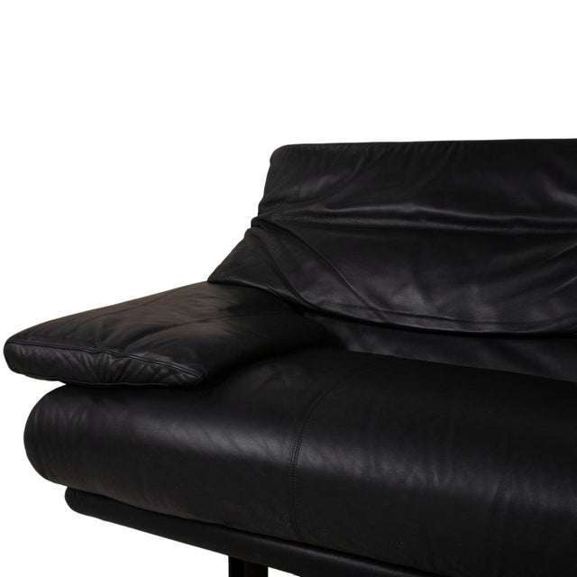 Alanda Leather Two-Seater Black Sofa Manual Function by Paolo Piva for B&B Italia C&B Italia For Sale - Image 6 of 15