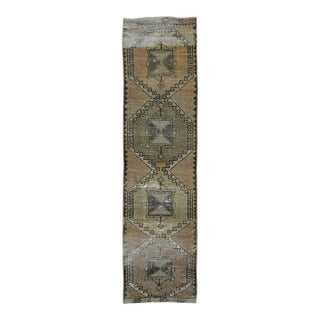 1970s Vintage Handmade Wool Cotton Turkish Beige Area Rug For Sale