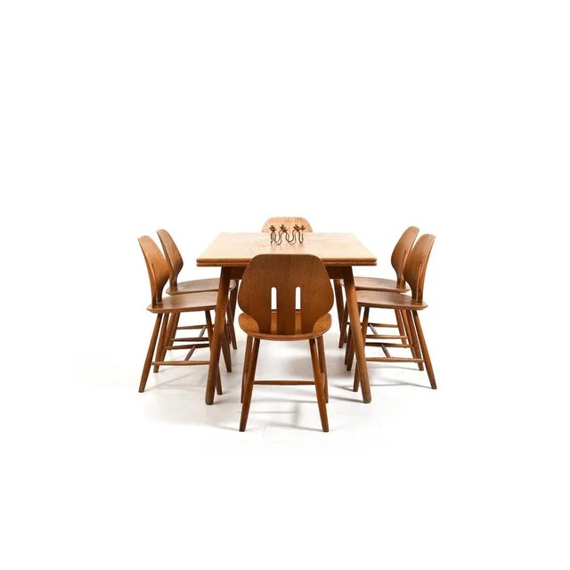 Fdb møbler dining room set consisting of 6 chairs by ejvind a. Johansson, model j67 and a table by poul m. Volther. Made...