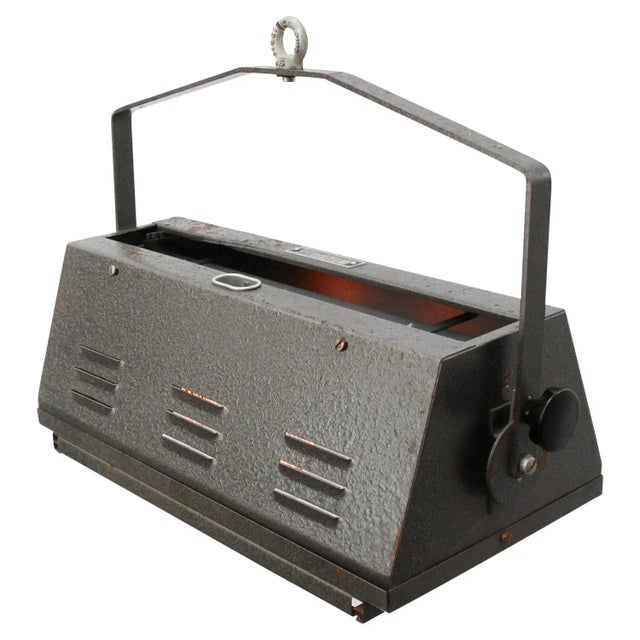 E27 / e26 excluding light bulb and ceiling canopy all lamps have been made suitable by international standards for...