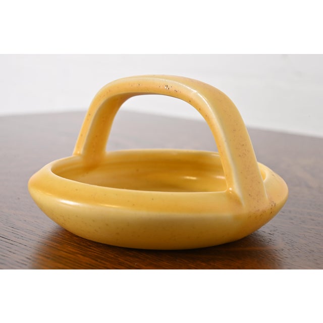 Rookwood Pottery Rookwood Pottery Arts & Crafts Glazed Ceramic Yellow Handled Bowl or Ashtray, 1922 For Sale - Image 4 of 11
