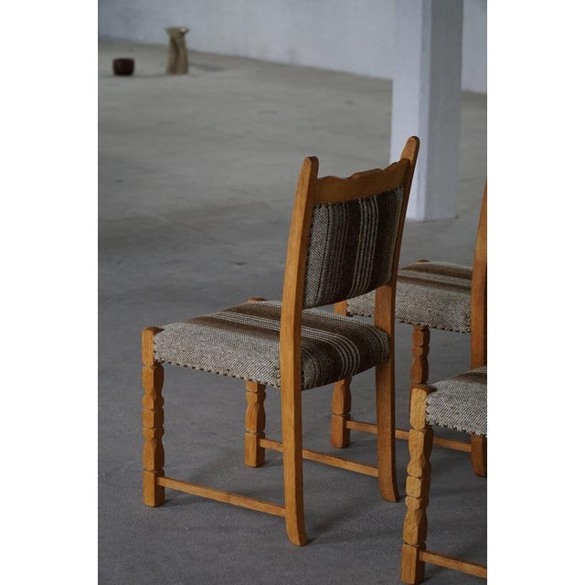 Mid-Century Modern Danish Dining Chairs in Oak and Wool, 1960s, Set of 8 For Sale - Image 9 of 18