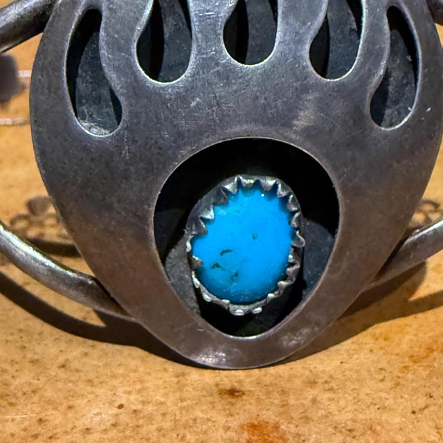 Vintage Native American Navajo Sterling Silver and Turquoise Bear Paw Cuff Bracelet For Sale - Image 13 of 13