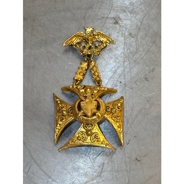 Italian Florenza Gold Tone Maltese Cross Brooch For Sale - Image 3 of 4