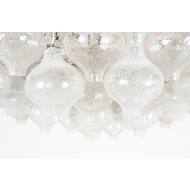 Tulipan Waterfall Glass Chandelier from Kalmar, Austria, 1960s For Sale - Image 9 of 18
