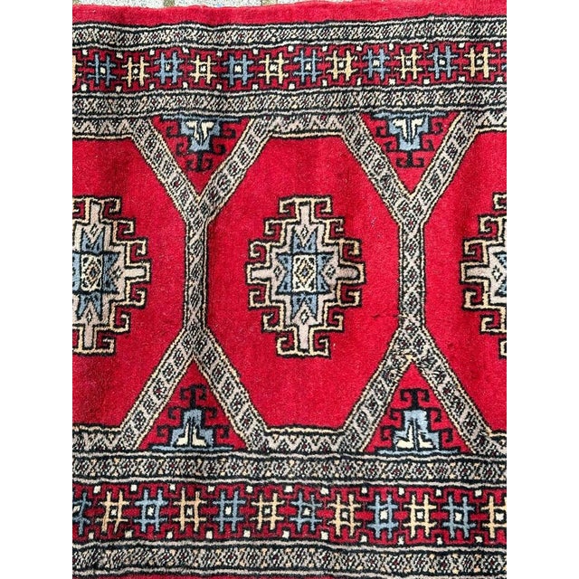 Small Vintage Pakistani Rug from Bobyrugs, 1980s For Sale - Image 3 of 13