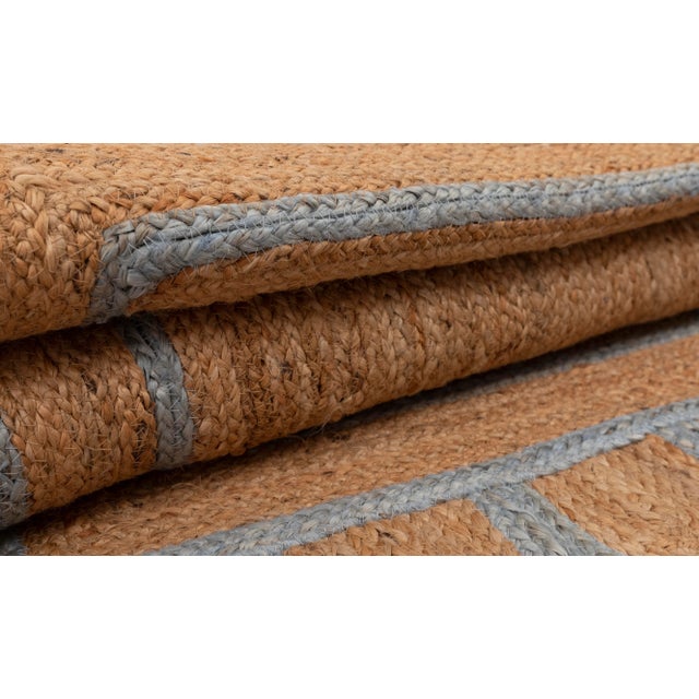 Grey Trim Jute Scallop Braided Handmade Rug - 2'x3' For Sale - Image 11 of 13
