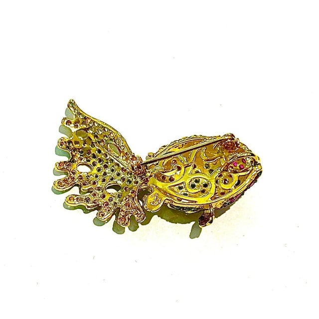 Bochic "Orient" Ruby, Emerald & Sapphire Brooch or Pendent Set In 18K Gold & Silver For Sale - Image 4 of 10
