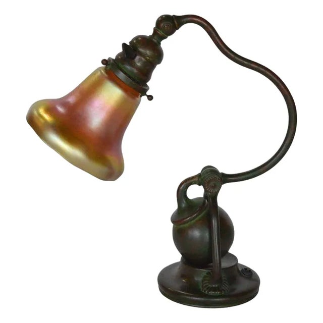 1910s Traditional Tiffany Studios Bronze and Favrile Table Lamp For Sale