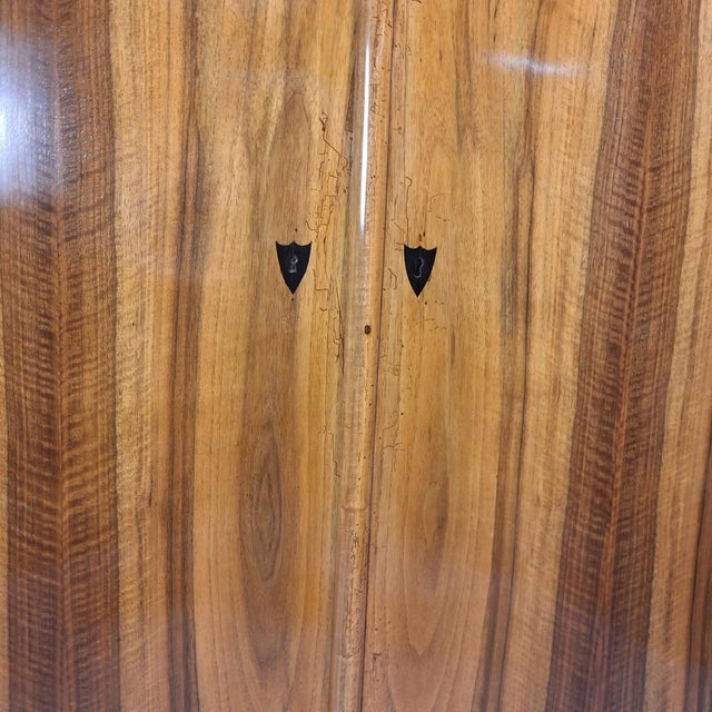 Biedermeier Vertico Half-Cabinet with Half-Columns in Walnut, Germany, 1820s For Sale - Image 13 of 14