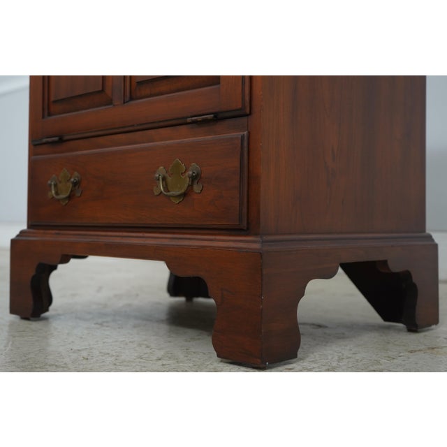 Pair Henkel Harris Cherry McKenzie Nightstands For Sale - Image 9 of 18