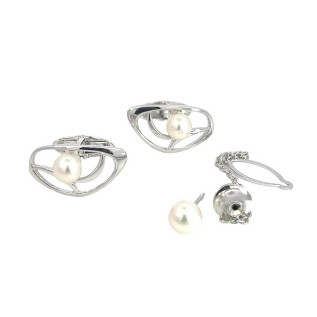 1990s Mikimoto Estate Akoya Pearl Cufflinks + Tie Pin Set Sterling Silver 6.75 mm For Sale - Image 4 of 5