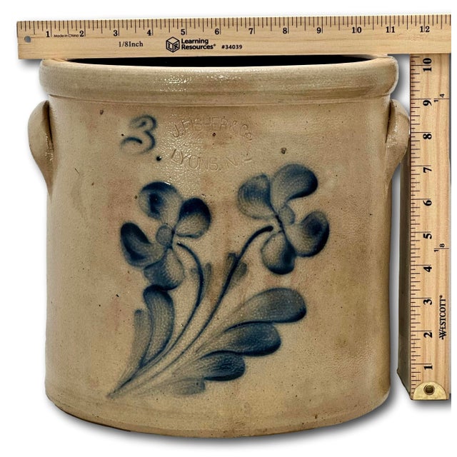 Excellent Antique 1870s American Blue Double Flower Decorated 3 Gallon Stoneware Crock by J Fisher in Lyons New York For Sale - Image 12 of 16