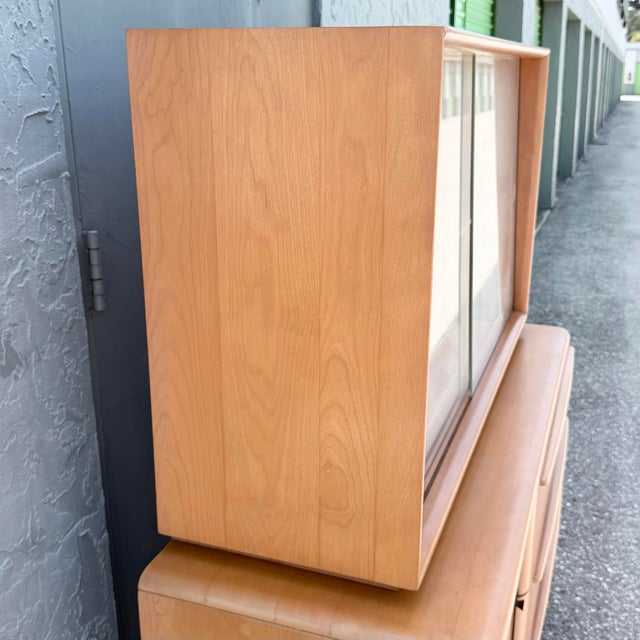 Brown Heywood-Wakefield Mid-Century Maple Tambour Door Credenza and Hutch For Sale - Image 8 of 12