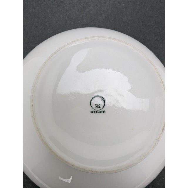 White Vintage Space Age UFO Vase from Meissen, 1970s For Sale - Image 8 of 9